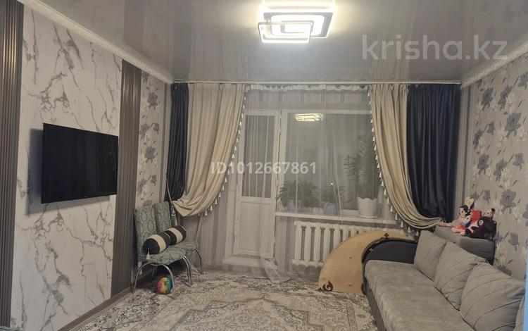 2-комнатная квартира · 50 м² · 3/5 этаж, Камзина 14 за 14 млн ₸ в Аксу — фото 2