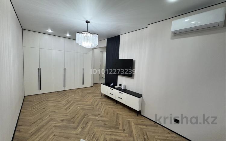 2-бөлмелі пәтер · 67 м² · 1/6 қабат, мкр Нуркент — Момышулы, бағасы: 62 млн ₸ в Алматы, Алатауский р-н — фото 2