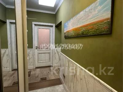 3-комнатная квартира · 74 м² · 1/9 этаж, Толе би 190 — Толе би - Айманова за 550 000 〒 в Алматы, Алмалинский р-н