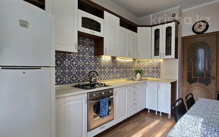 2-комнатная квартира · 53 м² · 5/5 этаж, Тургут Озала 65 — Толе-би за 330 000 ₸ в Алматы, Алмалинский р-н — фото 6