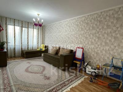 2-бөлмелі пәтер, 55.4 м², 4/5 қабат ай сайын, мкр. 4 — Проспект Абулхаир хана, бағасы: 150 000 〒 в Уральске, мкр. 4