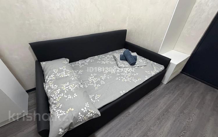 1-бөлмелі пәтер · 30 м², Просп. Турара Рыскулова 103/21, бағасы: 2 500 ₸ в Алматы, Алатауский р-н — фото 2