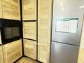 3-комнатная квартира · 108 м² · 4/9 этаж, 12-й мкр 72В за 400 000 ₸ в Актау — фото 3