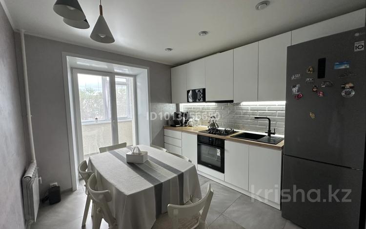 3-комнатная квартира · 63.8 м² · 2/9 этаж, Франко за 33 млн ₸ в Рудном — фото 2