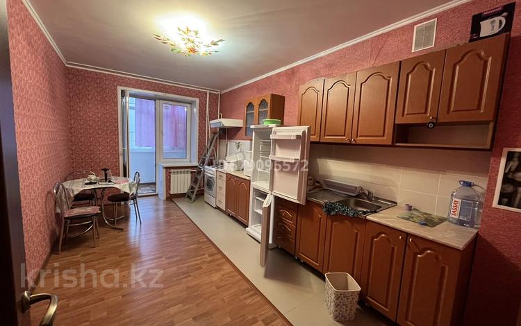 1-бөлмелі пәтер · 50 м² · 3/5 қабат, мкр Строитель 16/2, бағасы: 130 000 ₸ в Уральске — фото 9
