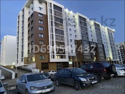 1-комнатная квартира, 35 м², 6/9 этаж посуточно, Нажимеденова 39 за 10 000 〒 в Астане, Алматы р-н