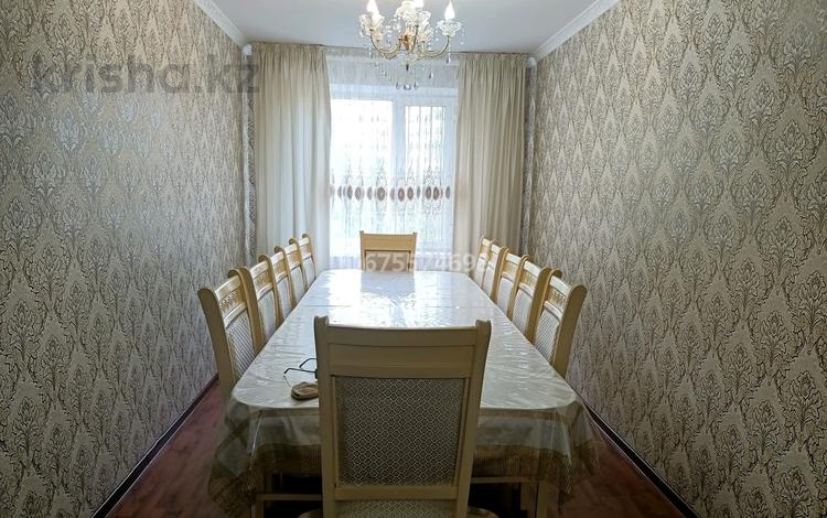 4-комнатная квартира, 78 м², 4/5 этаж, Рыскулова 20 — Сейфуллина за 25.5 млн 〒 в Таразе — фото 2