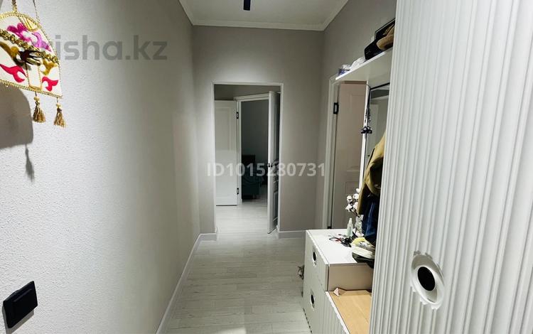2-комнатная квартира · 72.6 м² · 16/16 этаж, мкр. Алмагуль 20 за 25 млн ₸ в Атырау — фото 2