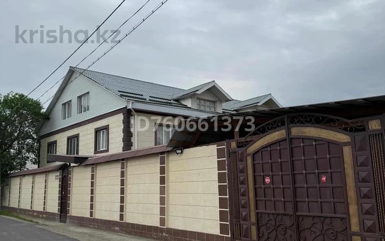 Отдельный дом · 13 комнат · 980 м² · 16 сот., Лысенко 44 за 100 млн ₸ в Таразе — фото 41