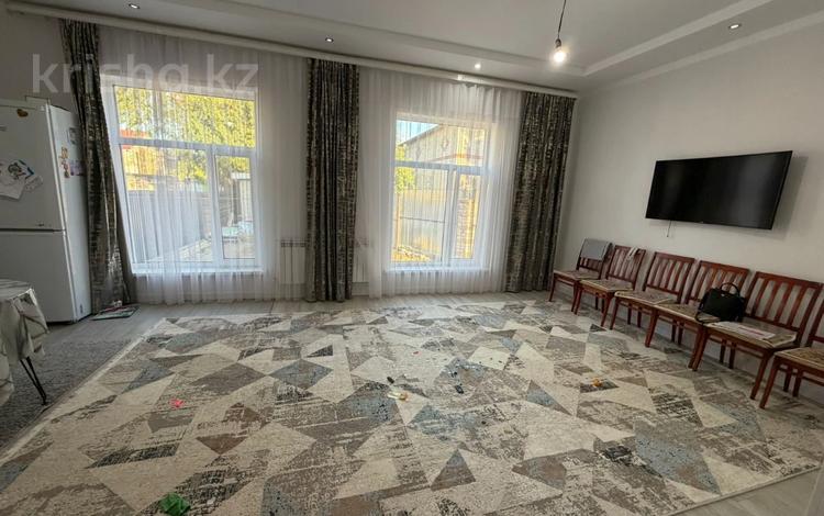 Жеке үй · 2 бөлме · 75.5 м² · 3.05 жүзд., Сазды-1, Абу сарсенбаева 64б, бағасы: 23.5 млн ₸ в Актобе, Сазда-1 — фото 2
