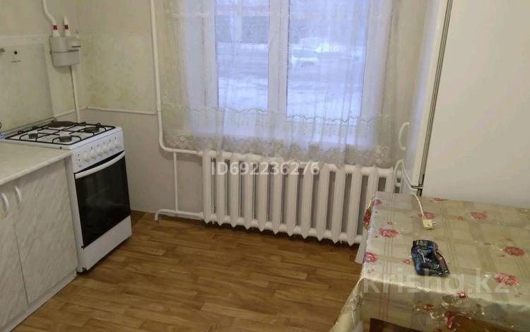 1-комнатная квартира, 35 м², 1/10 этаж помесячно, Болатбаева 30