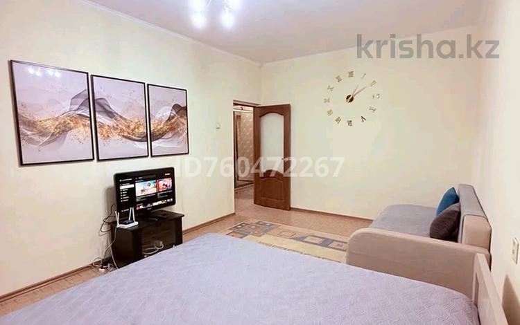 2-бөлмелі пәтер · 65 м² · 2/9 қабат, Ауезова 129 — Сатпаева, бағасы: 20 000 ₸ в Алматы, Бостандыкский р-н — фото 26
