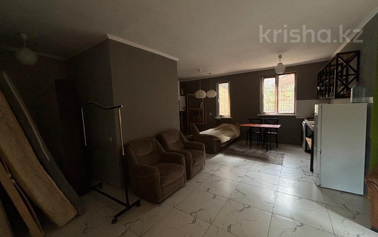Часть дома · 1 комната · 50 м², мкр Ерменсай — Сторожевая 5 за 230 000 ₸ в Алматы, Бостандыкский р-н — фото 2
