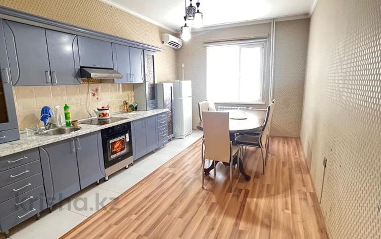 2-бөлмелі пәтер · 74 м² · 13/16 қабат, мкр. Алмагуль, Алмагуль 24, бағасы: 19 млн ₸ в Атырау — фото 15