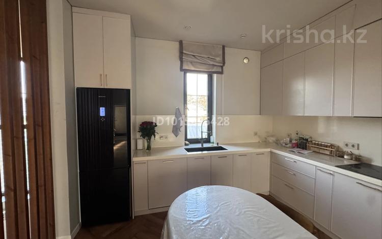 Жеке үй · 6 бөлме · 180 м² · 3.3 жүзд., Кыдырбекулы 21 — Станиславского, бағасы: 137.5 млн ₸ в Алматы, Жетысуский р-н — фото 2