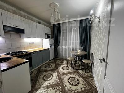 1-комнатная квартира · 50 м² · 4/7 этаж · посуточно, мкр. Алтын орда 49д за 13 000 〒 в Актобе, мкр. Алтын орда