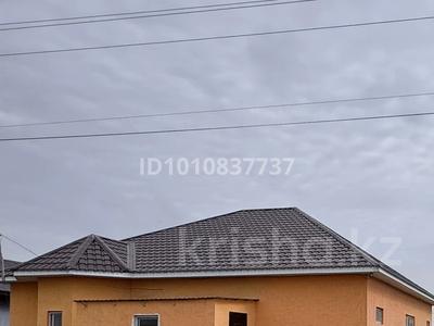 Отдельный дом · 3 комнаты · 125 м² · 10 сот., 12 улица 9 — Еркін қала за 29 млн ₸ в Атырау