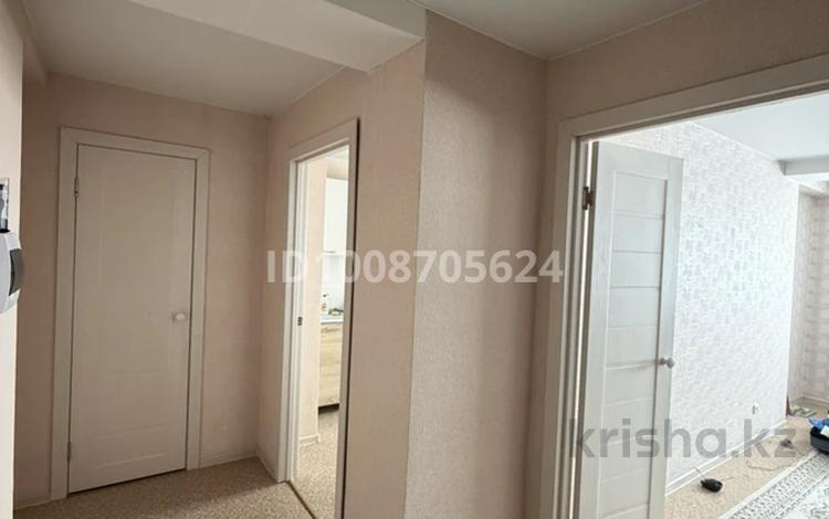 1-комнатная квартира · 40 м² · 8/9 этаж, Аль-Фараби 26/1 — КШТ за 150 000 〒 в Усть-Каменогорске — фото 2