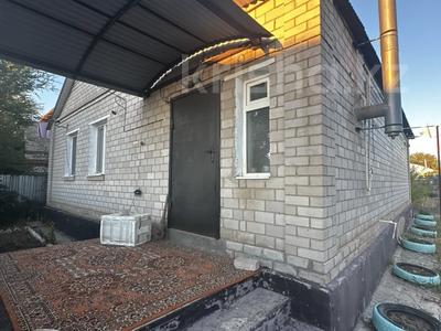 Отдельный дом · 3 комнаты · 100 м² · 6 сот., Сулы 13 — Школа /50 за 19 млн ₸ в Актобе, жилой массив Заречный-1