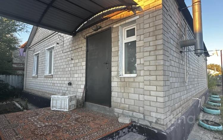 Отдельный дом · 3 комнаты · 100 м² · 6 сот., Сулы 13 — Школа /50 за 19 млн ₸ в Актобе, жилой массив Заречный-1 — фото 2