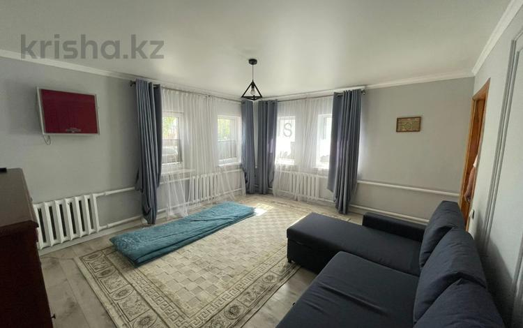 Отдельный дом · 4 комнаты · 100 м² · 6 сот., Рыскулбекова 49 за 25 млн ₸ в Актобе, мкр Москва — фото 4
