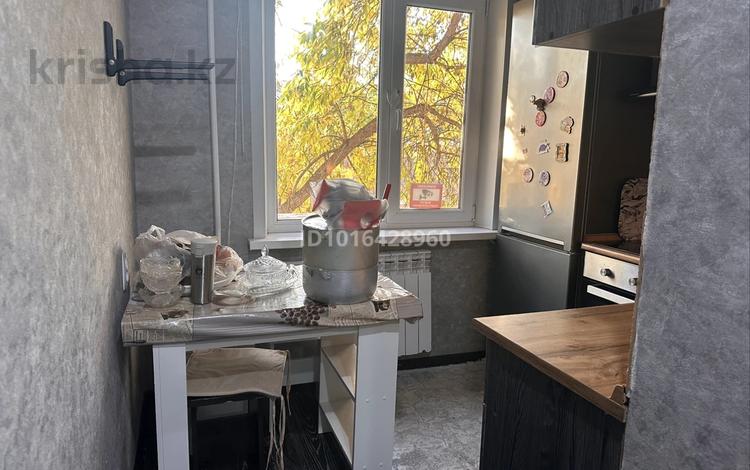 2-комнатная квартира · 43 м² · 2/5 этаж, Майкудук, 14й микрорайон 44 за 150 000 ₸ в Караганде, Алихана Бокейханова р-н — фото 2