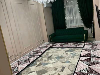 Продажа квартир в Мангистауской обл.: 3-комнатная квартира · 98.6 м² · 6/10 этаж, 20-й мкр 26 за 38 млн 〒 3-комнатная квартира · 98.6 м² · 6/10 этаж, 20-й мкр 26 за 38 млн 〒 в Актау