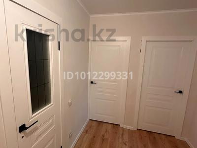 2-комнатная квартира · 55.4 м² · 1/3 этаж, ул. Нефтеразведчиков 14 за 14 млн ₸ в Актобе, мкр Акжар