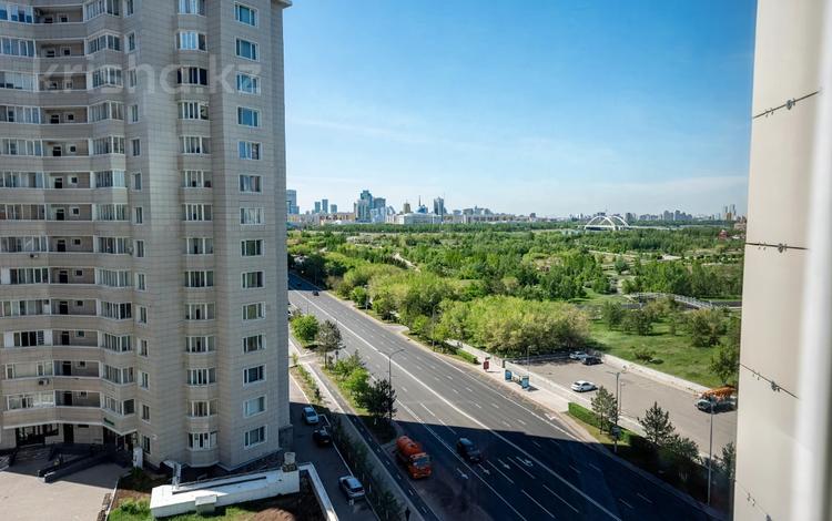 1-комнатная квартира · 37.7 м² · 9/21 этаж, улица Жумекена Нажимеденова 10к1 за 19.9 млн ₸ в Астане, Сарайшык р-н — фото 5