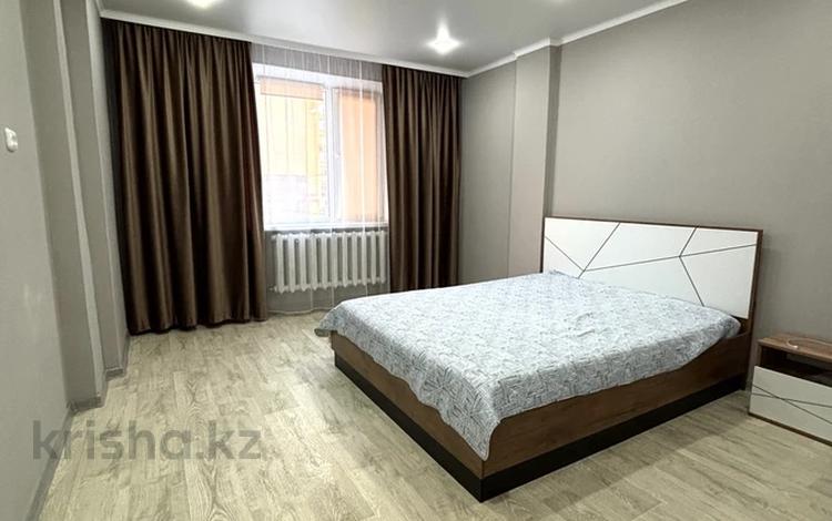 3-бөлмелі пәтер · 89.65 м² · 2/9 қабат, Қонаев ш/а., бағасы: 39.5 млн ₸ в Уральске, мкр Кунаева — фото 2