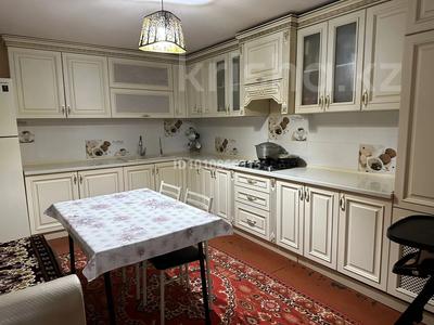 Жеке үй · 8 бөлме · 100 м² · 11 жүзд., Театр 3 — Школа Комарова, бағасы: 60 млн ₸ в Атакенте