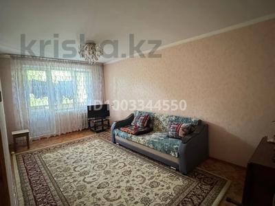 3-бөлмелі пәтер · 62 м² · 4/5 қабат, Микр Талас 5, бағасы: 18 млн ₸ в Таразе