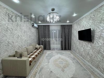 2-бөлмелі пәтер · 76 м² · 1/5 қабат, мкр. Алтын орда, ​микрорайон Батыс 2 228 — Улица Саздинское лесничество, бағасы: 240 000 〒 в Актобе