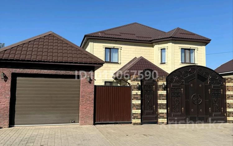 Жеке үй · 5 бөлме · 245 м² · 5 жүзд., Ескі аэропорт ш/а., Токсанова 27/3 — По улице Токсанова, бағасы: 80 млн ₸ в Уральске, мкр Старый Аэропорт — фото 2