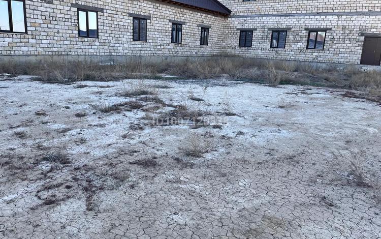 Часть дома · 8 комнат · 40 м² · 40 сот., мкр Мунайшы, Мур Мунайшы за 180 млн ₸ в Атырау — фото 2