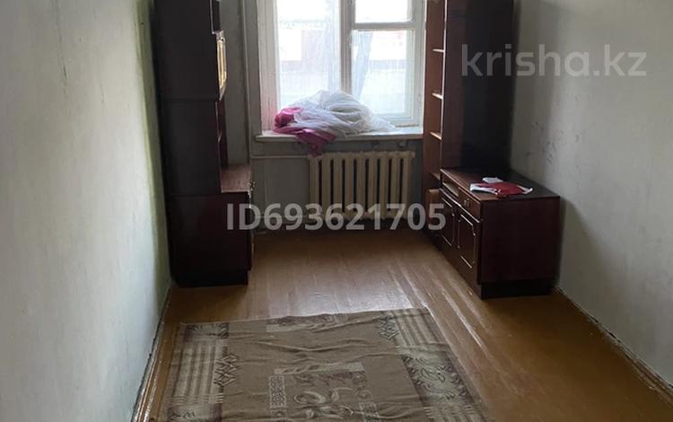 2-комнатная квартира, 46 м², 1/5 этаж, камзина 12 за 10.5 млн 〒 в Павлодаре — фото 2