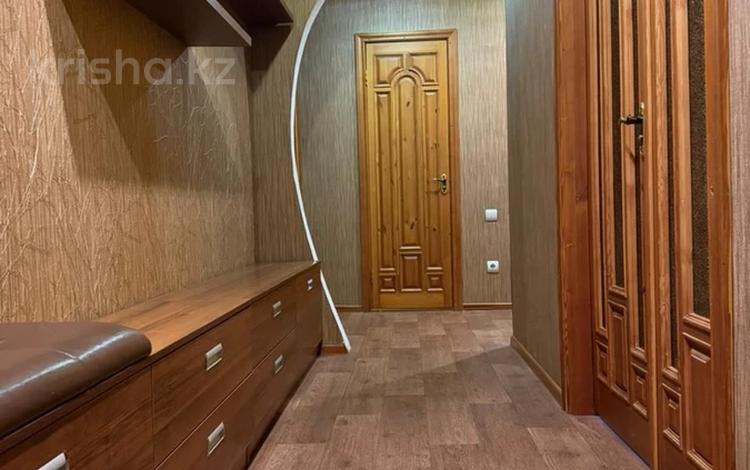 3-комнатная квартира · 69.2 м² · 3/8 этаж, 8 микрорайон 65 за 19.5 млн ₸ в Темиртау — фото 2