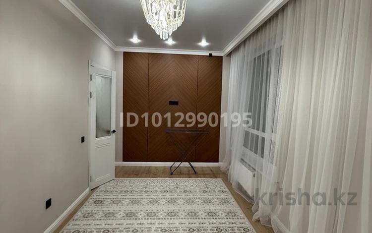 2-комнатная квартира · 65 м² · 9/12 этаж, ул. А. Байтурсынова, вблизи Аллеи Мынжылдык 30/1 за 320 000 ₸ в Астане, Сарыарка р-н — фото 8