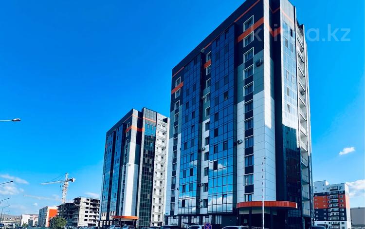 4-бөлмелі пәтер · 192.4 м² · 4/12 қабат, Казбек Би 9/2, бағасы: 115 млн ₸ в Усть-Каменогорске — фото 2