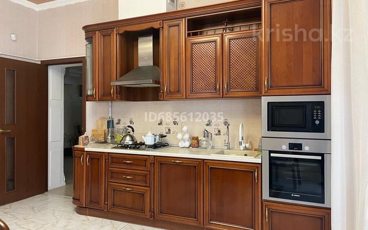 Отдельный дом · 8 комнат · 570 м² · 10 сот., 1ая Челябинская за 150 млн ₸ в Костанае — фото 2
