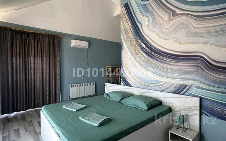 3-бөлмелі пәтер · 200 м², 5 квартал, бағасы: 50 000 ₸ в  — фото 2