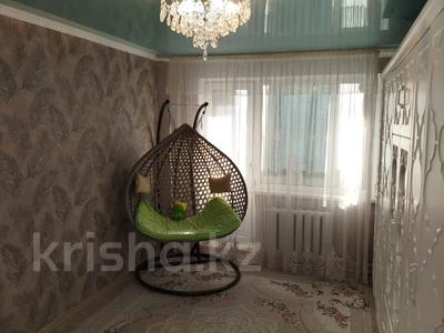 3-комнатная квартира · 63 м² · 5/5 этаж, пр. Республики — 3 микрорайон за 12 млн ₸ в Темиртау