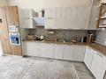 3-бөлмелі пәтер · 104 м² · 8/8 қабат, Серкебаева 76 — Серкебаева - Ходжанова, бағасы: 105 млн ₸ в Алматы, Бостандыкский р-н — фото 14