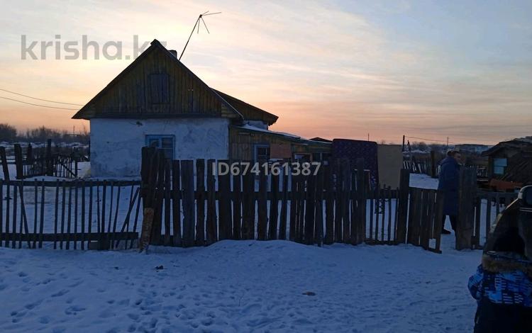Отдельный дом • 2 комнаты • 45 м² • 20 сот., Пришахтинск за 2.5 млн 〒 в Караганде, Алихана Бокейханова р-н — фото 9