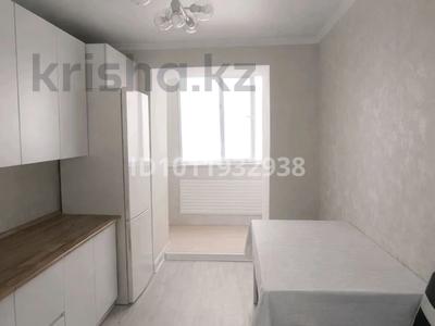 3-комнатная квартира · 70 м² · 1/2 этаж, Пр.Махамбета 118 — 7 ауыл Макаренко мектебинин алды за 15.5 млн 〒 в Кульсары