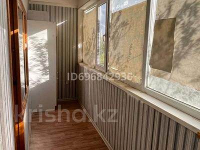 2-комнатная квартира · 47 м² · 2/9 этаж, 27-й мкр 6 — 27мкр 6 дом 2 ком 2этаж 13 000 за 12.5 млн 〒 в Актау
