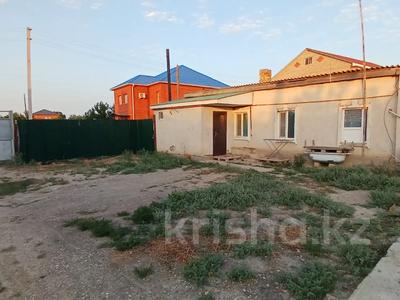 Жеке үй · 2 бөлме · 30 м² · 13 жүзд., Жұмыскер ш/а., ММС, бағасы: 14 млн ₸ в Атырау, мкр Жумыскер