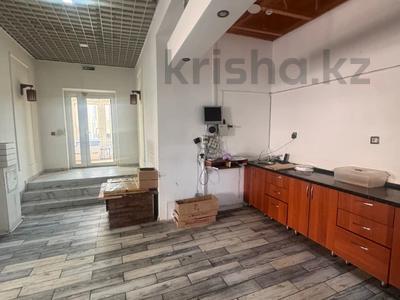 Свободное назначение, магазины и бутики, общепит, салоны красоты, медцентры и аптеки · 250 м² за 198 млн ₸ в Астане