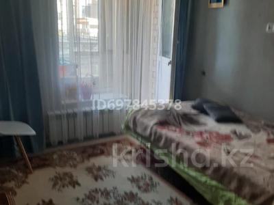 2-комнатная квартира · 39 м² · 2/2 этаж, мкр Уркер, Кургальжинское шоссе 108 за 14 млн ₸ в Астане, Нура р-н