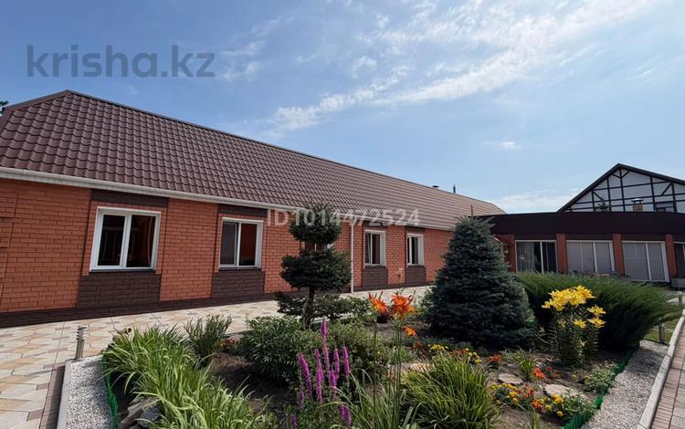 Отдельный дом · 4 комнаты · 229.4 м² · 10 сот., Кок байрак за 60 млн ₸ в Петропавловске — фото 2